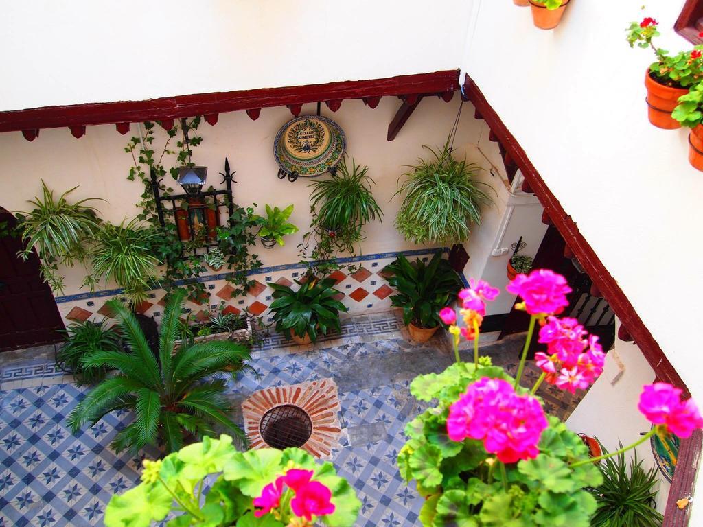 Hotel Godofredo Toledo Exterior foto