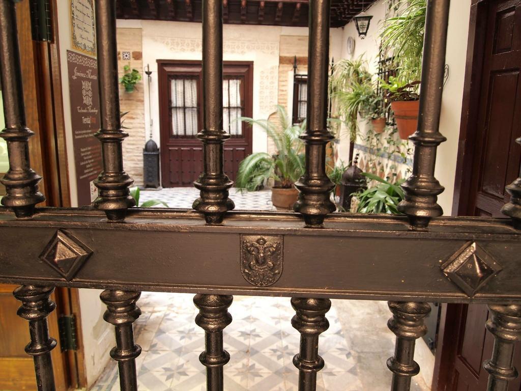 Hotel Godofredo Toledo Exterior foto