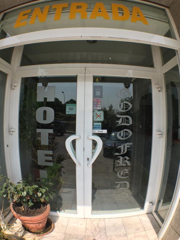 Hotel Godofredo Toledo Exterior foto